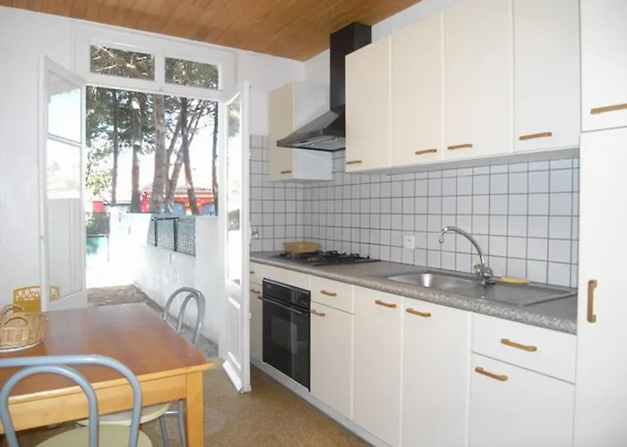 Appt 3p Pour 6 Proche Avec Jardin Prive, Animaux Admis - Fr-1-776-109 *